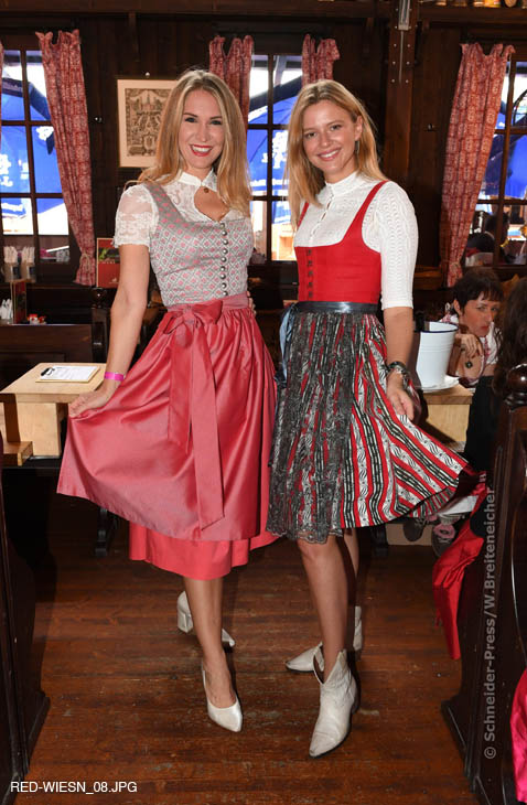 RED-WIESN_08