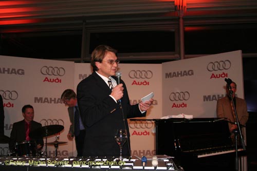 061128audi_swing10