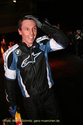 070321bmw_streetbike40