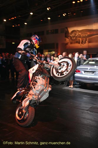 070321bmw_streetbike37