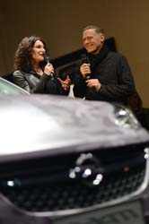 140123opel_bryanadams10