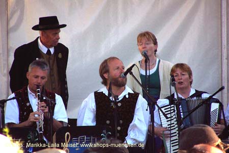 060716kocherlball_mlm053