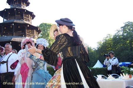 060716kocherlball_mlm072