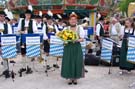 050430maidult062