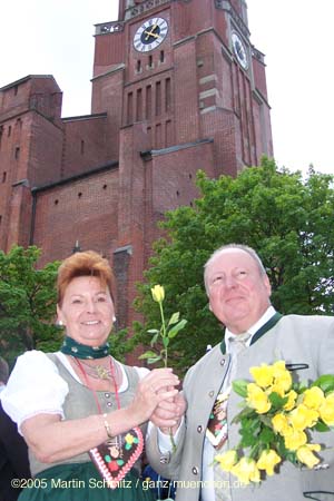050430maidult057