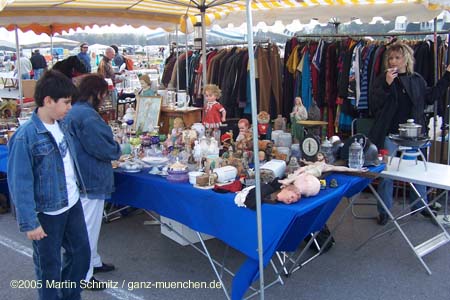 050415brk_flohmarkt04
