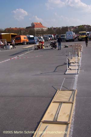 050415brk_flohmarkt08