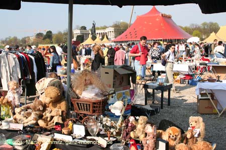 060422brk_flohmarkt33