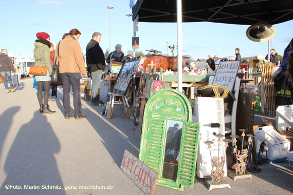 120421ms_flohmarkt_047