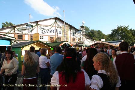 060815dachau_volksfest24