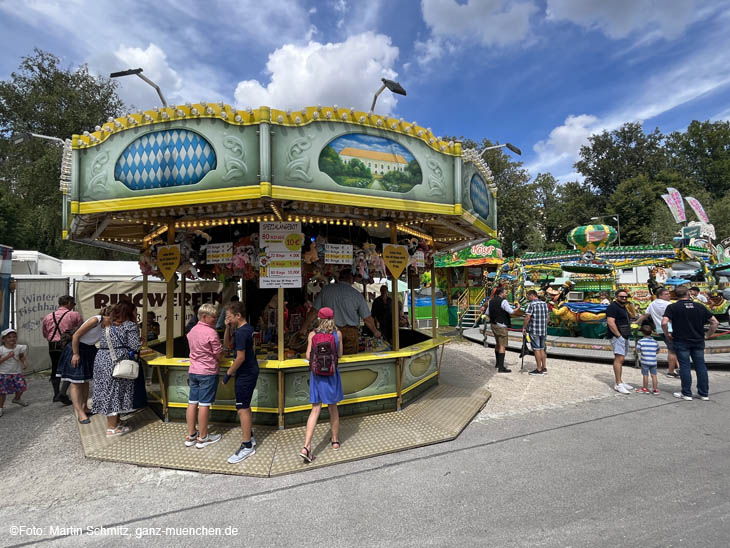 220813dachau-volksf053