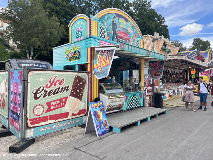 220813dachau-volksf057