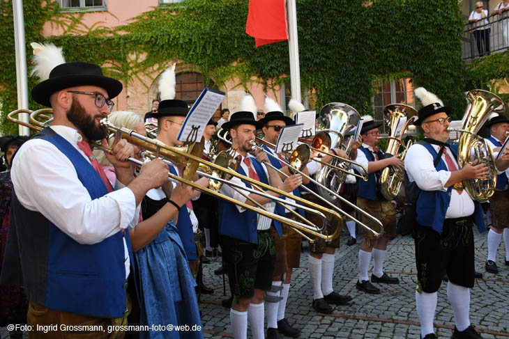 Einzug Dachauer Volksfest 2024 (Ingrid Grossmann)