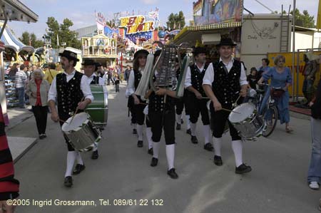 050826erding_einzug58