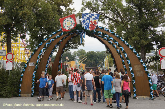 120825rosenheim_wiesn001